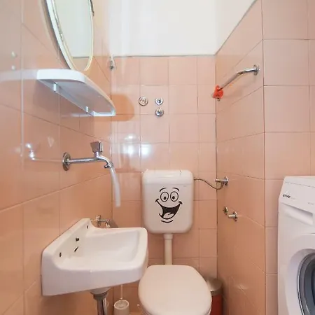 Matko Apartment *